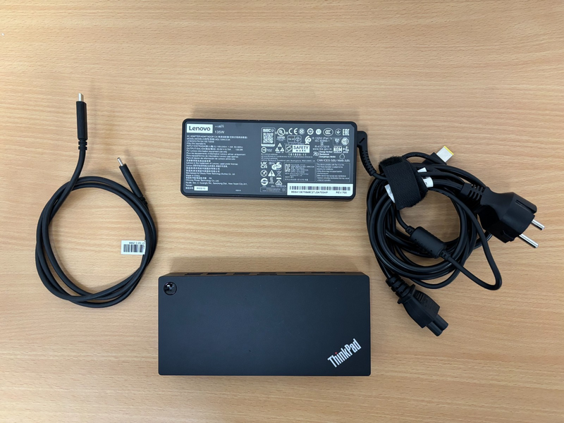 Lenovo ThinkPad USB-C Smart Dock Dockingstation LDA- KP 40B20