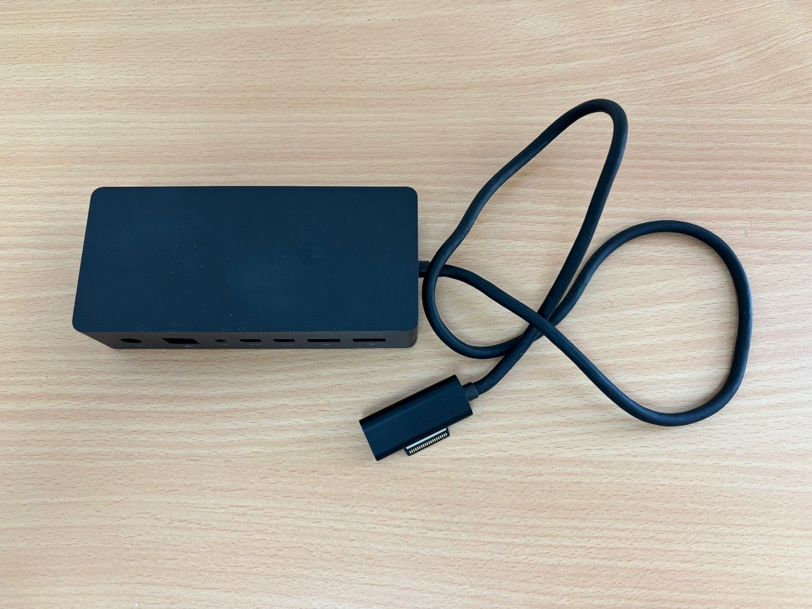 Microsoft Surface Dock Dockingstation 1661 USB 3.0 mit Netzteil Schwarz #16613