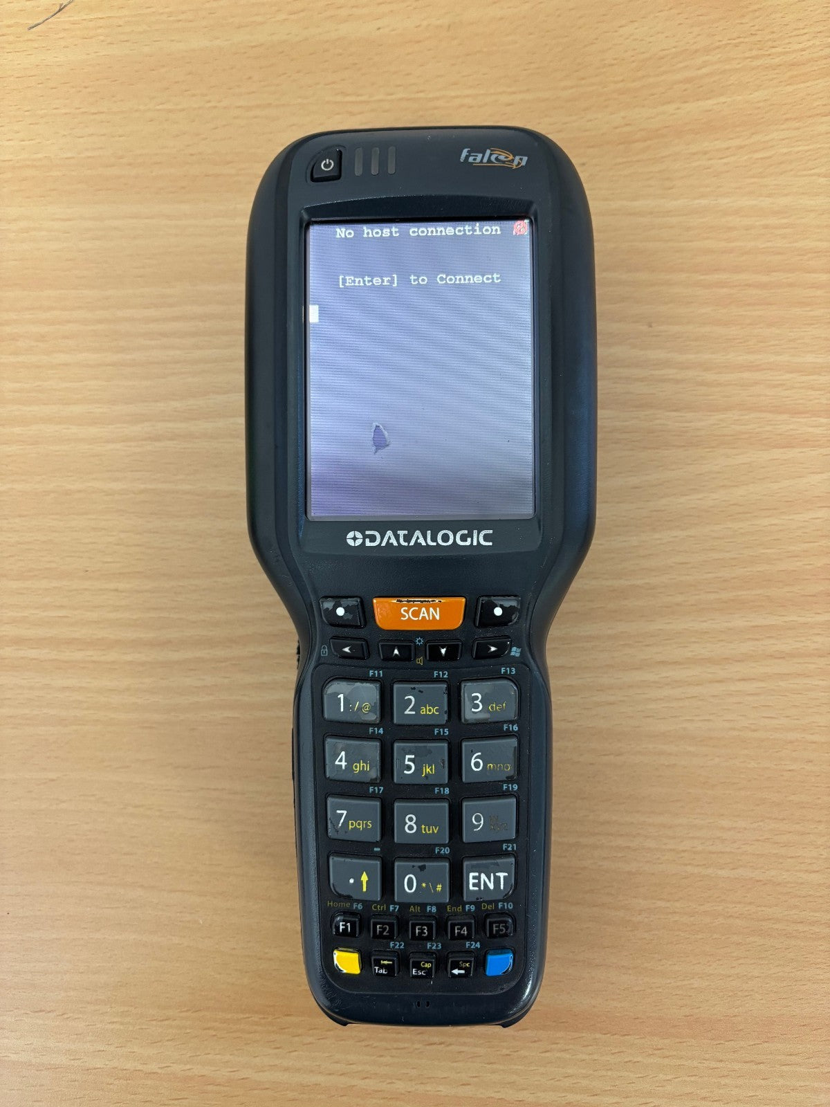 Datalogic Falcon x3 Barcode Scanner mit 4 Slot Dock Charger6