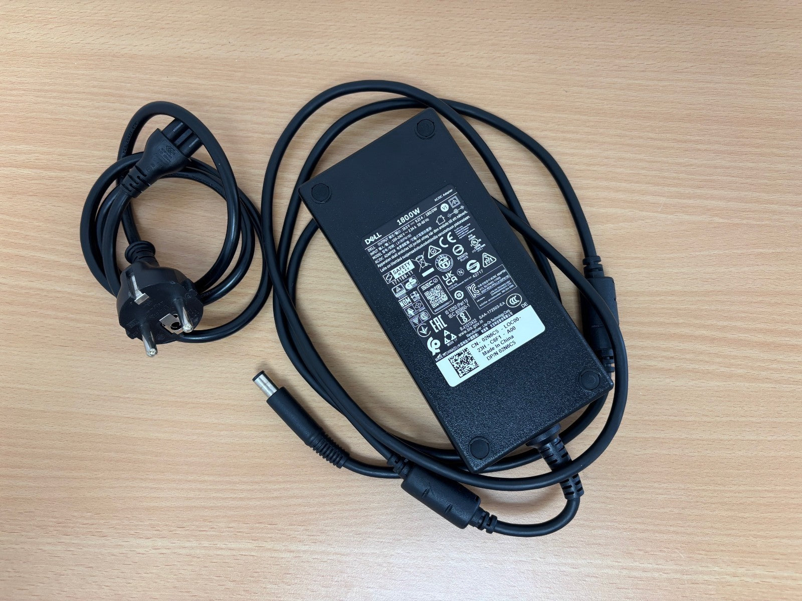 Dell WD19TBS 180W Docking Station USB-C DP HMDI schwarz3