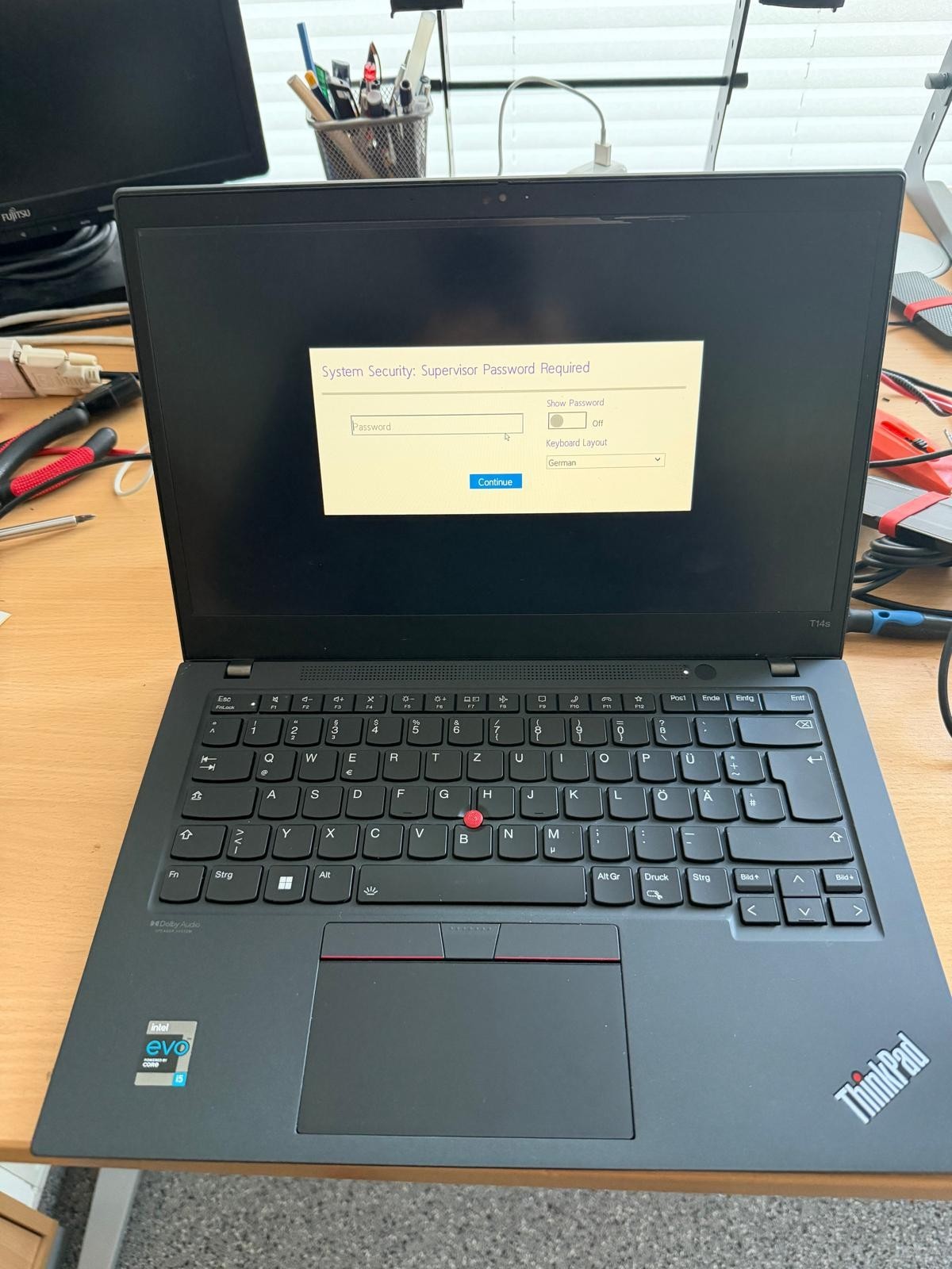 Lenovo ThinkPad T14S Gen 2 i5 16GB W11 Pro FHD Webcam LTE #t4D0