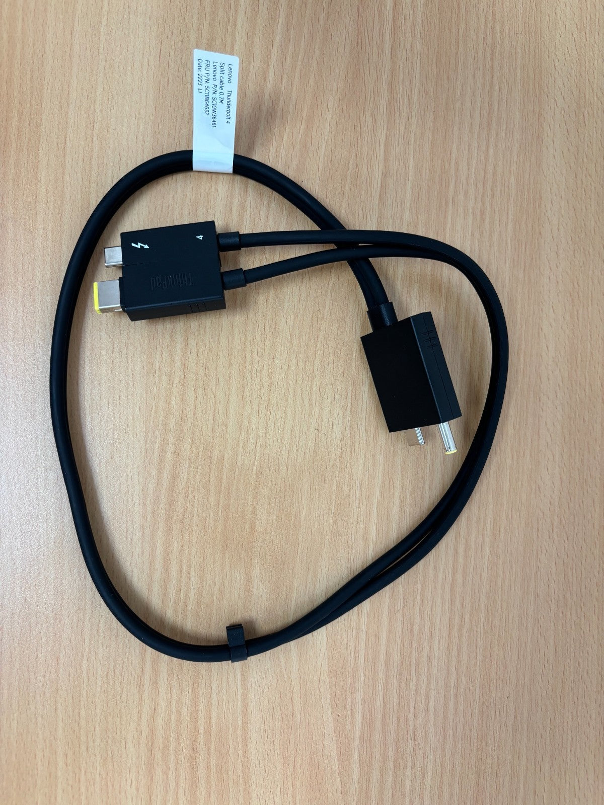 Lenovo ThinkPad Thunderbolt 4 Workstation 40B0 DK2131 mit 135 W Netzteil3