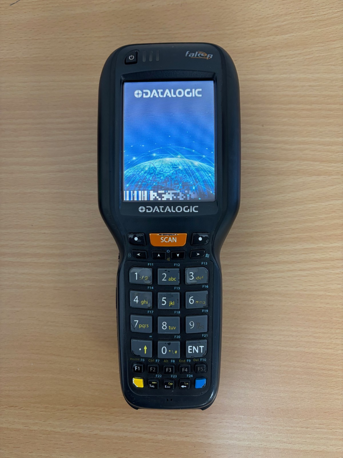 Datalogic Falcon x3 Barcode Scanner mit 4 Slot Dock Charger5