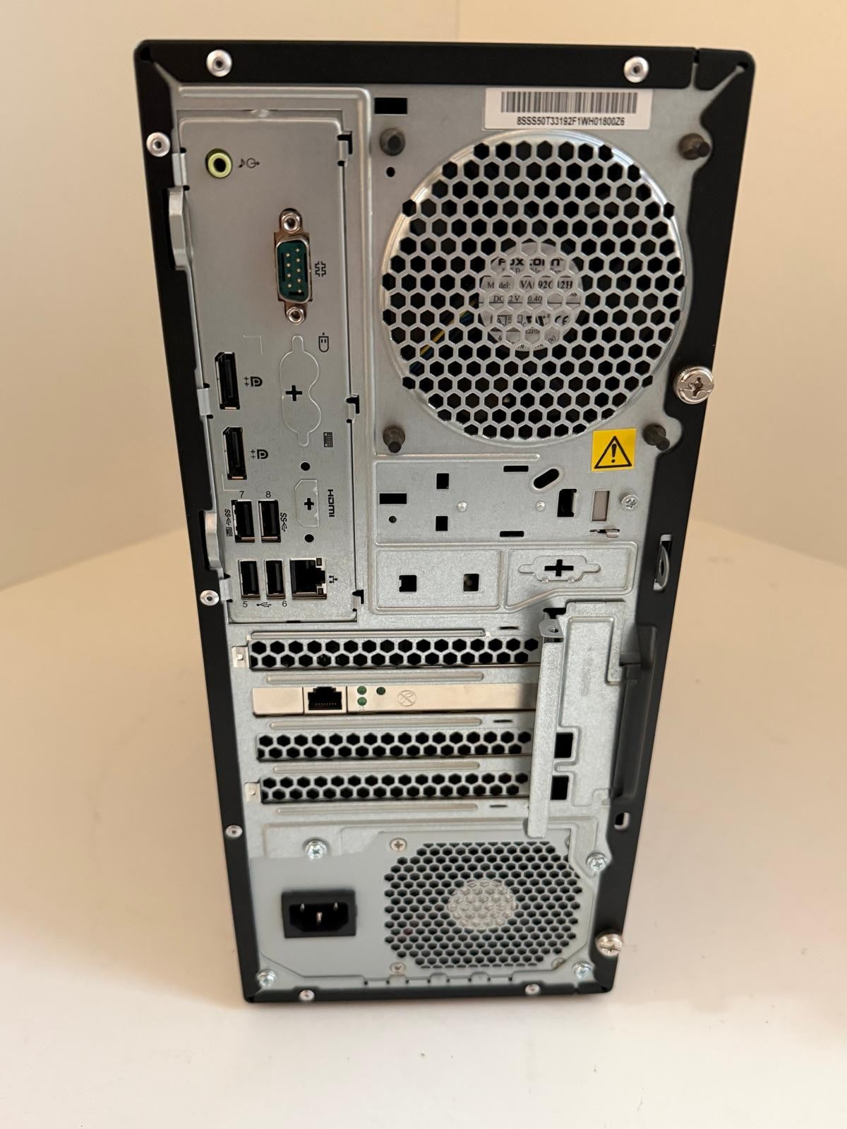Lenovo Thinkstation P330 i5 9500 3GHZ 16GB 1TB NVMe W11Pro 400W PSU Mwst #P3301