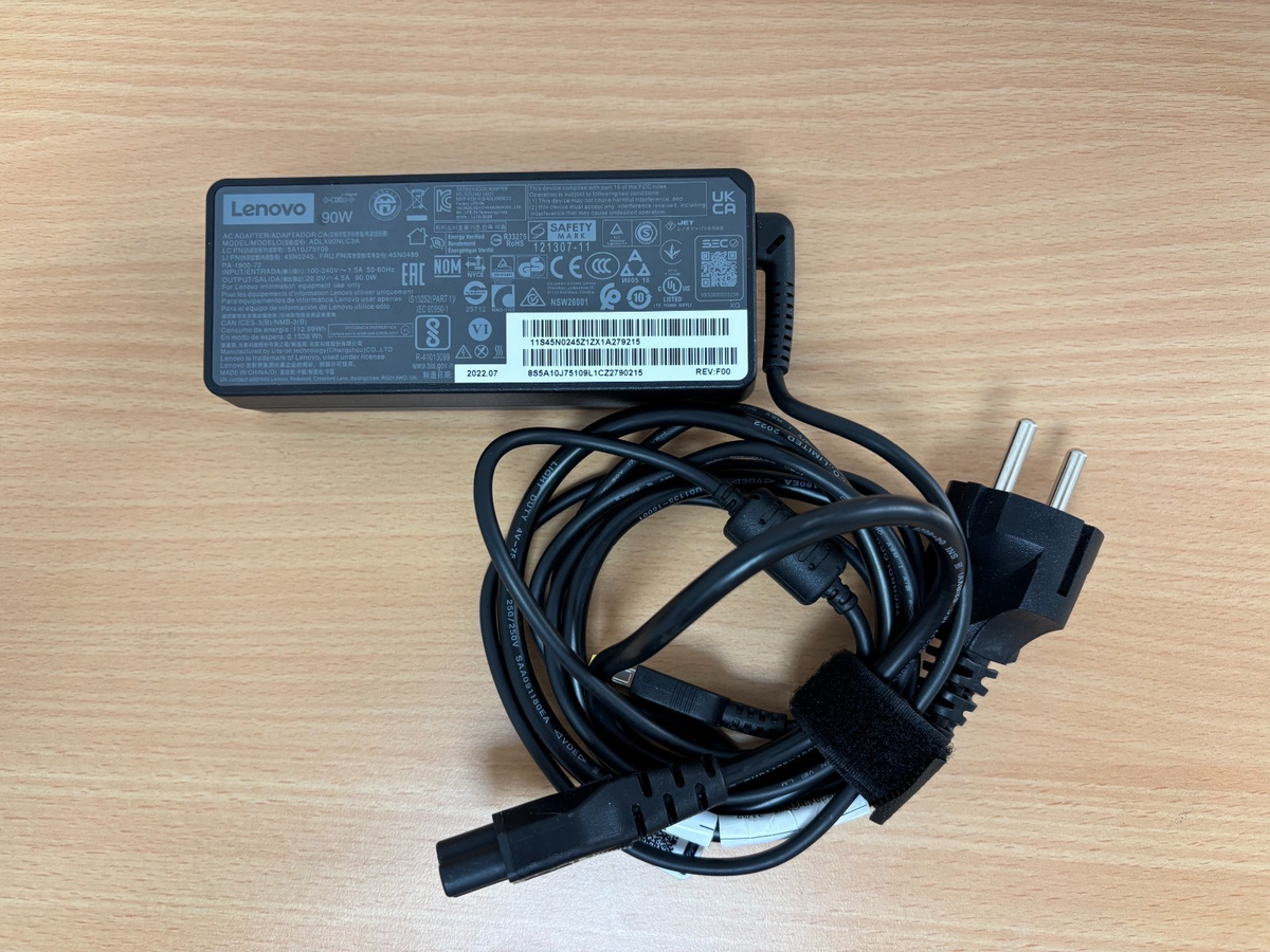 Lenovo ThinkPad USB-C Dock Dockingstation LDA-KP 40AY inkl NT 90W & USB-C4
